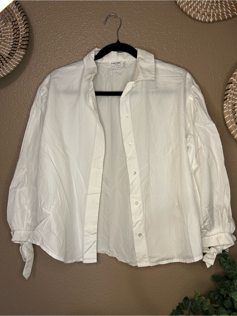 Frame Denim Women’s White Button-Down Shirt